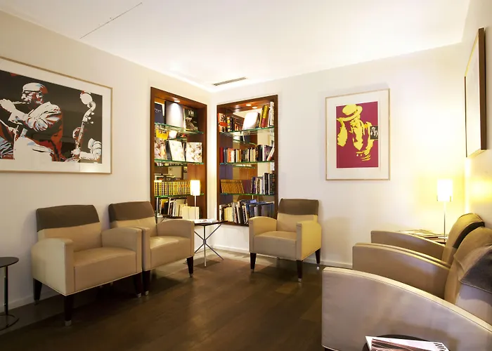 Select Hotel